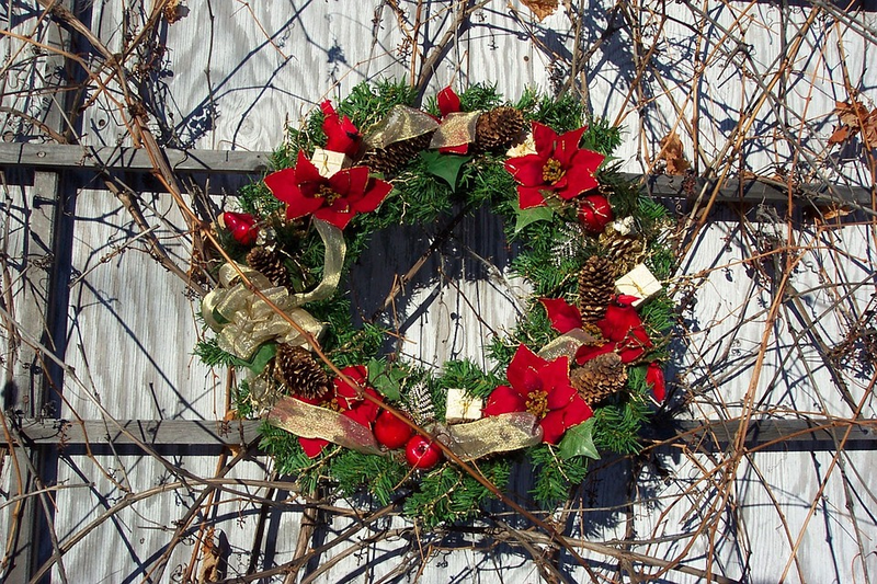 Illustration for article titled A Maine Wreath Company Remembers the Fallen During the Holidays